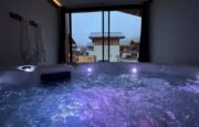 Hot tub by night
